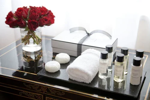 Hotel Amenities Packaging Box Guest Amenities Tubes Premium Hotel Amenities