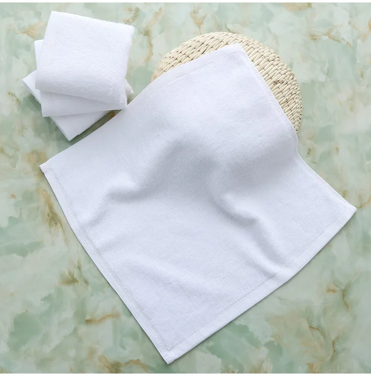 Serviettes de luxe d'h&ocirc;tel jetables en pur coton &eacute;ponge avec logo personnalis&eacute;, ensembles spa pour bain et visage 33x33 cm, coton &eacute;gyptien