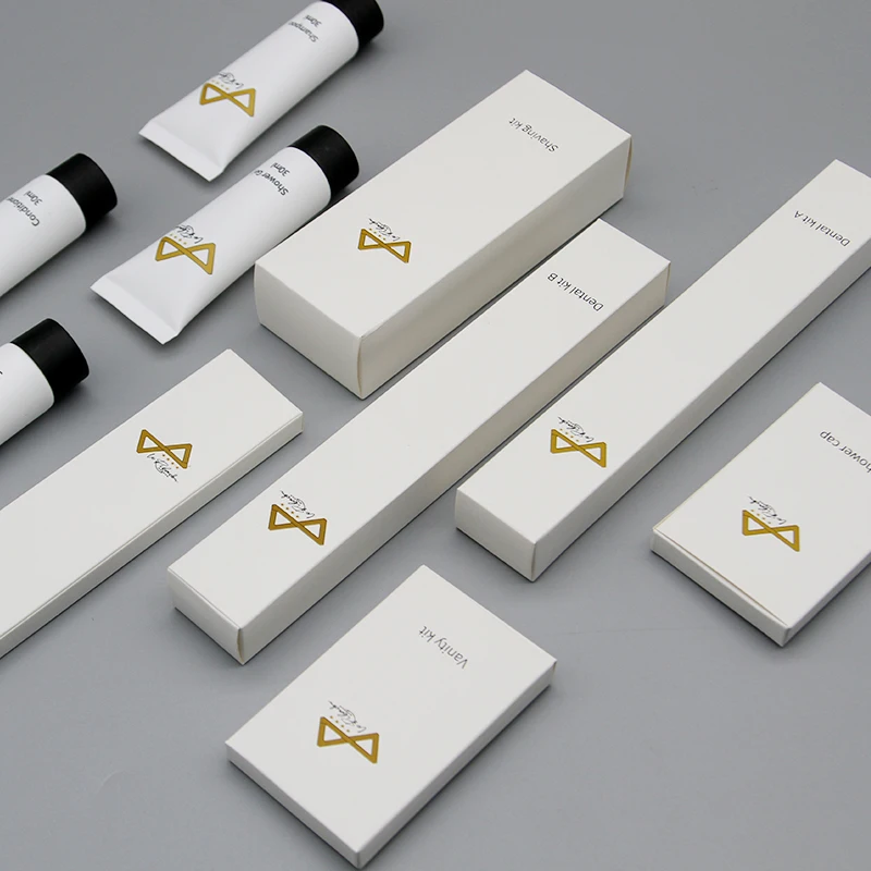 Custom Logo 5 Star Disposable Hotel Bathroom Amenities Set Travel-friendly Includes Toothpaste Guest Room Toiletries Logo